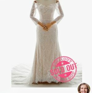 Mermaid wedding dress heart shaped cathedral train